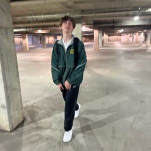 Meet your Posher, Nicholas